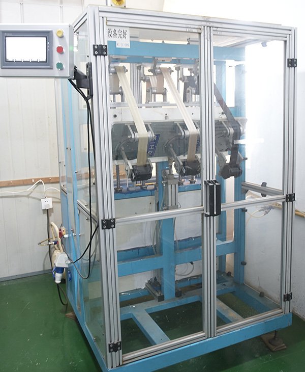 Retractor Durability Test Machine